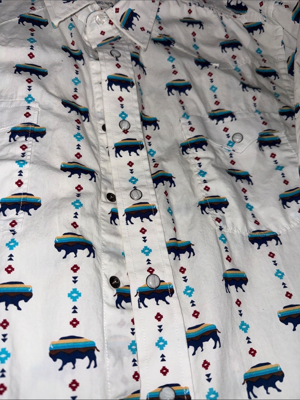 Men's White Buffalo Print Button-Down Shirt - Picture 3 of 4